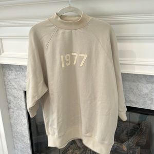 ESSENTIALS sweatshirt